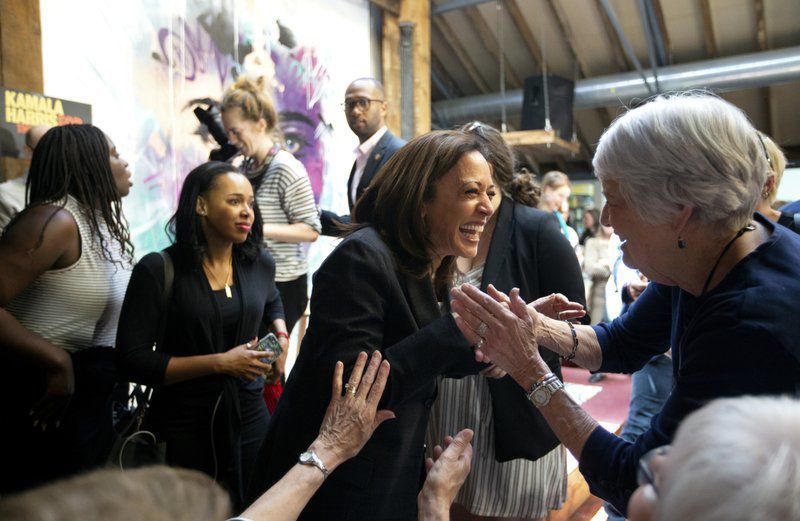 precandidata presidencial demócrata Kamala Harris